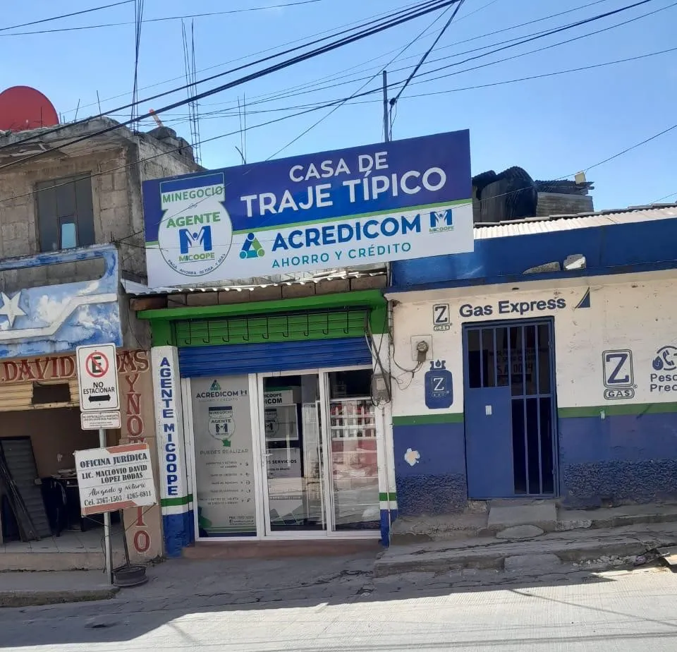 Casa de Traje Tipico